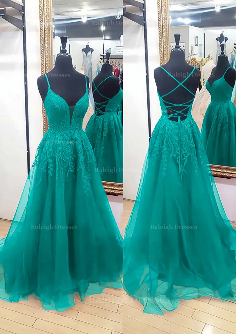 A-line V Neck Sleeveless Chapel Train Tulle Prom Dress With Appliqued Lace