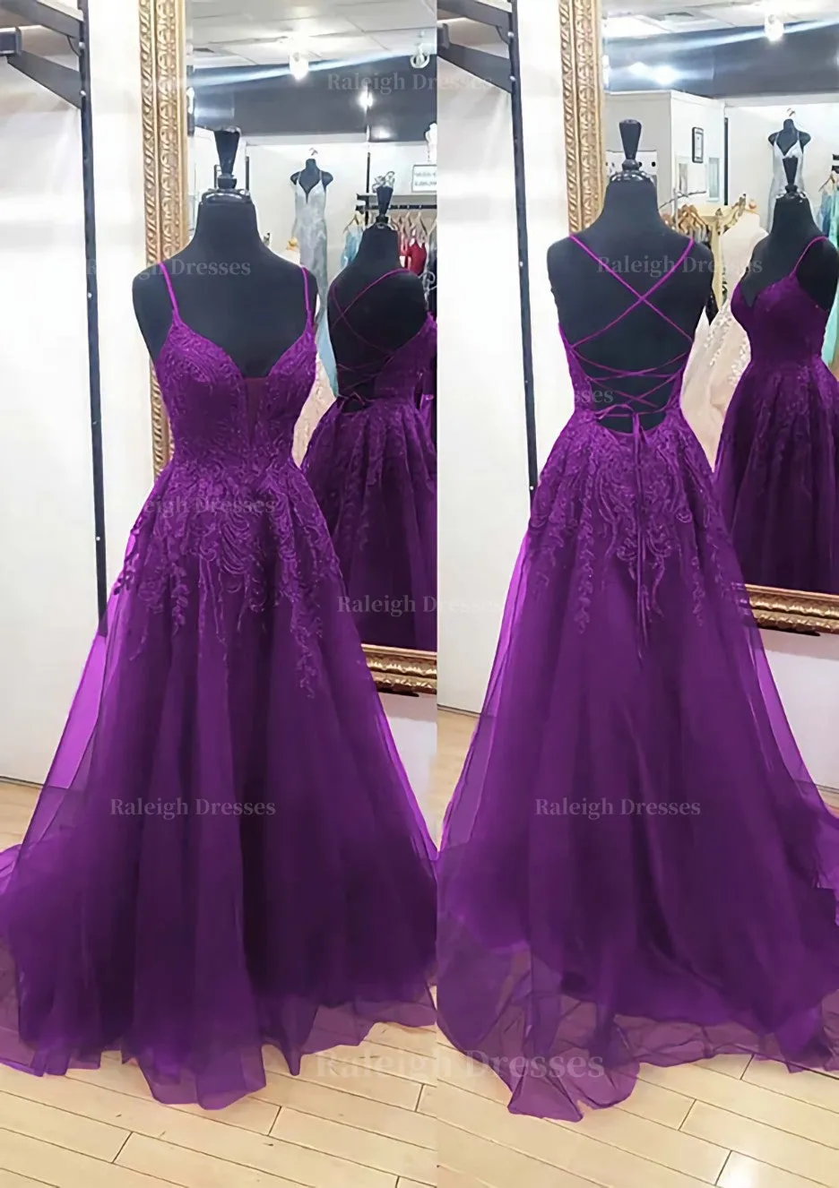 A-line V Neck Sleeveless Chapel Train Tulle Prom Dress With Appliqued Lace