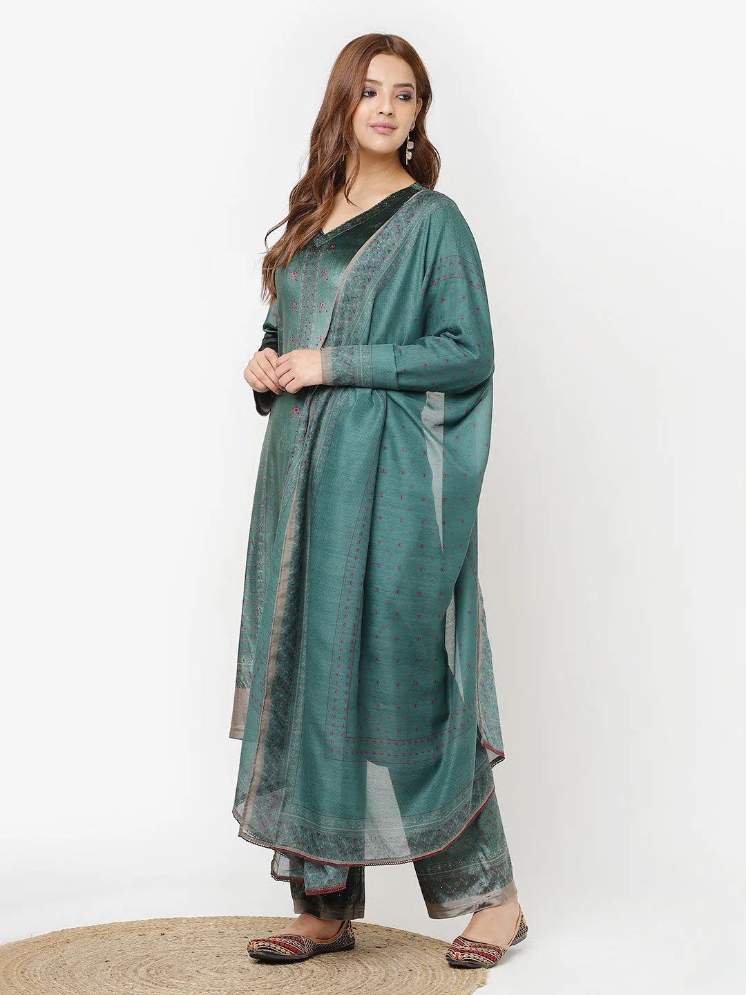 Emerald Green Printed Velvet Kurta Set with Swarovski Work (With Dupatta)