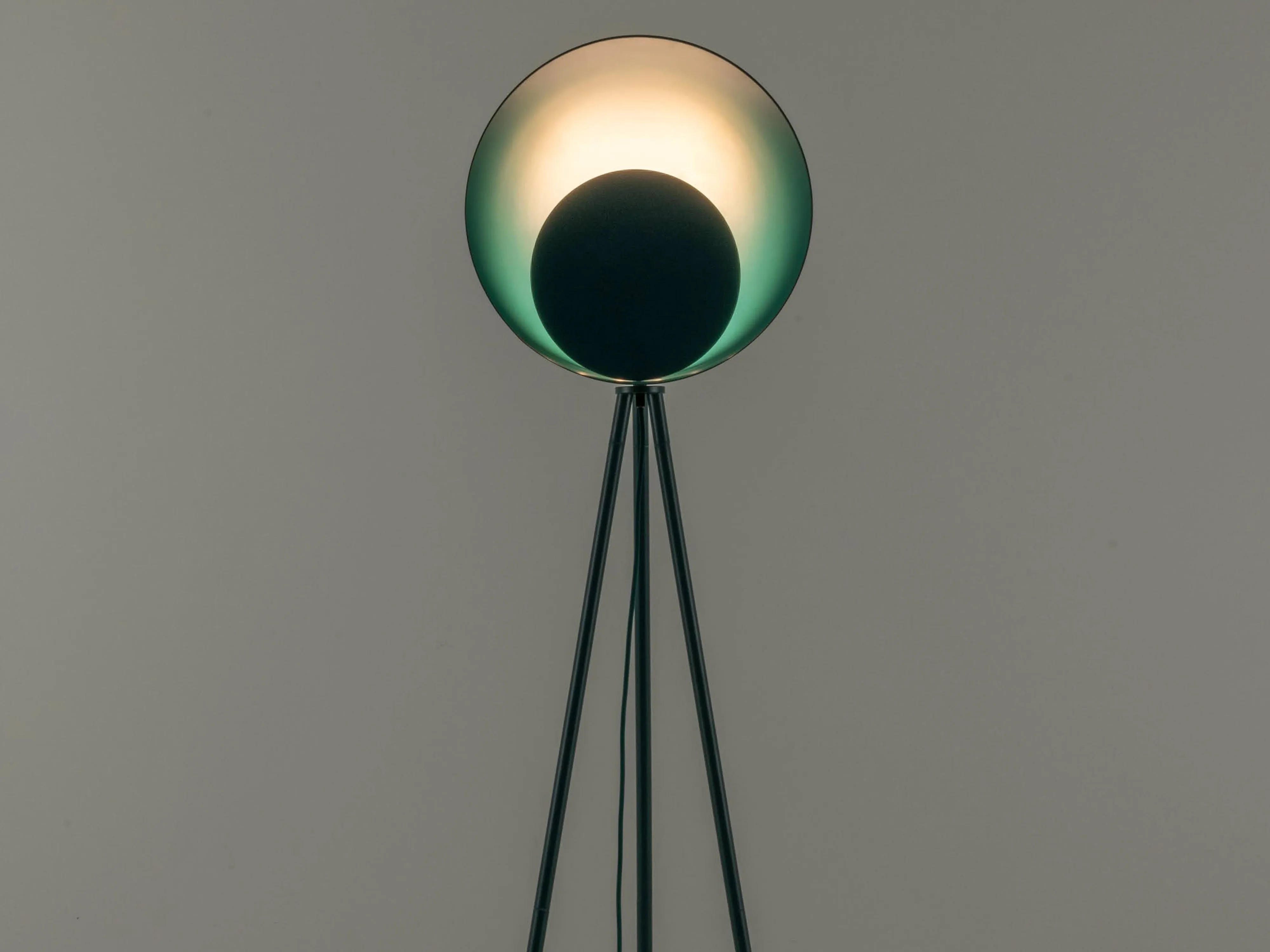 Pine green diffuser floor lamp