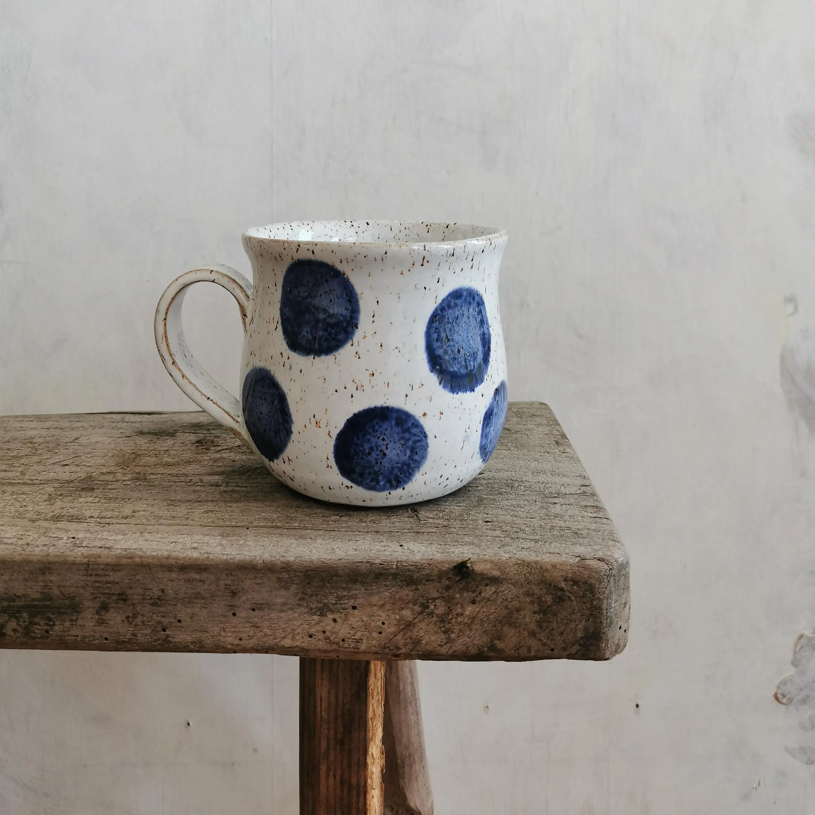 Polka dot cup