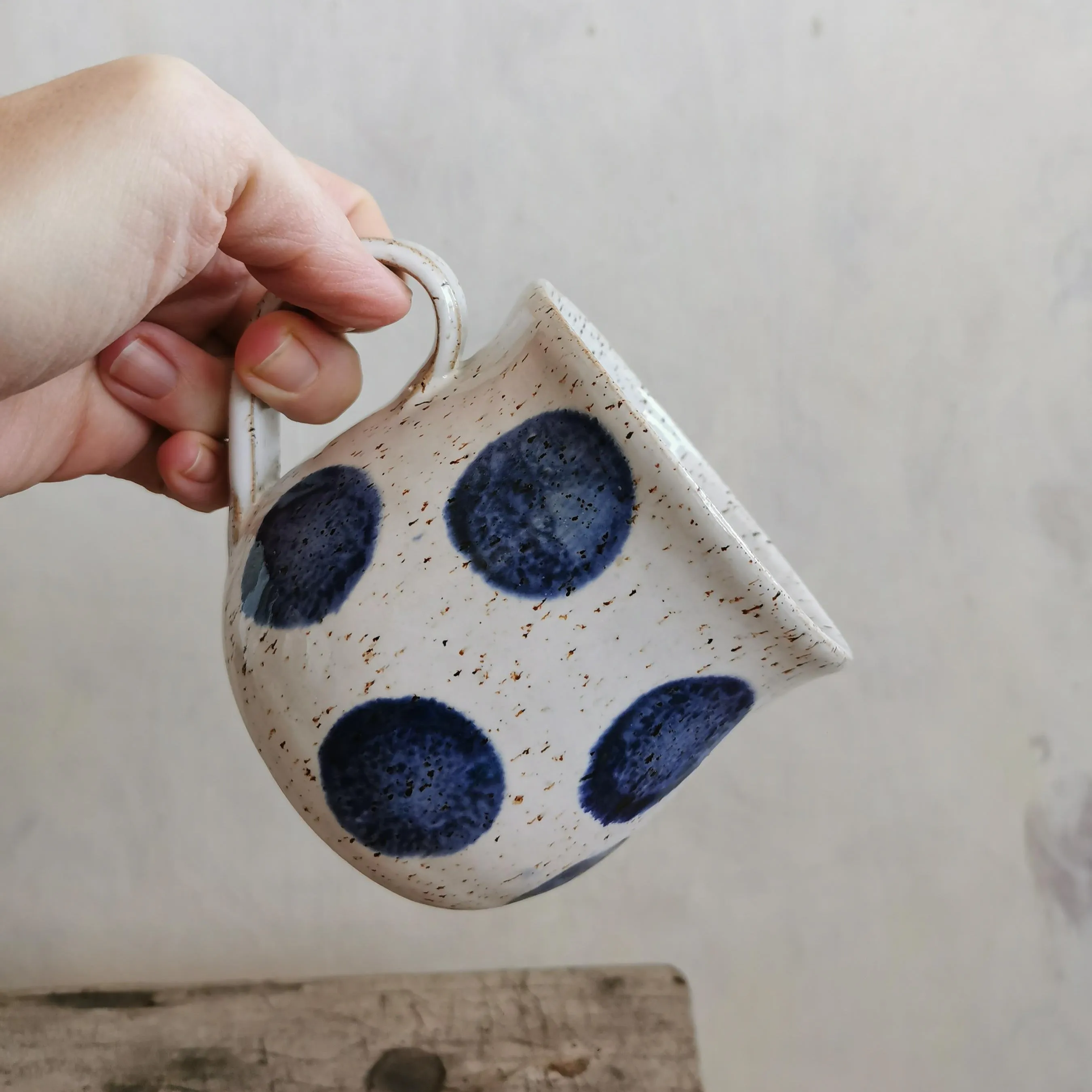 Polka dot cup